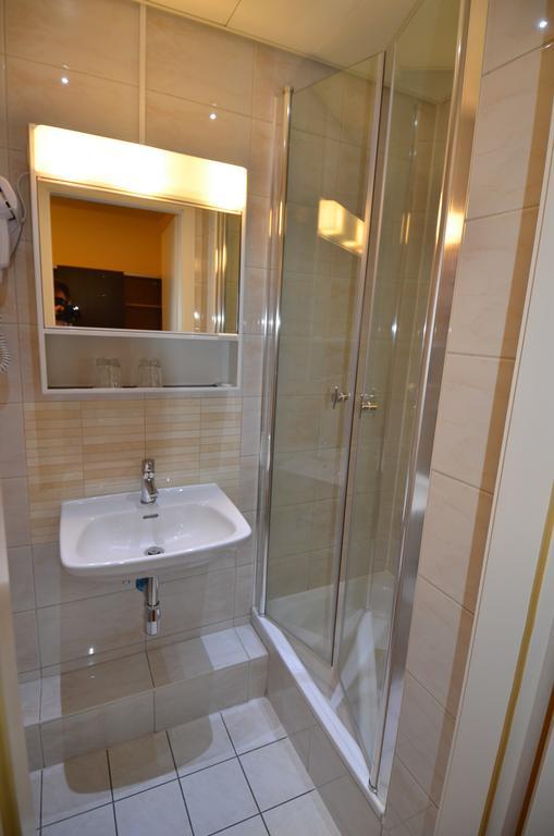 Beausite Hotel Crissier Szoba fotó
