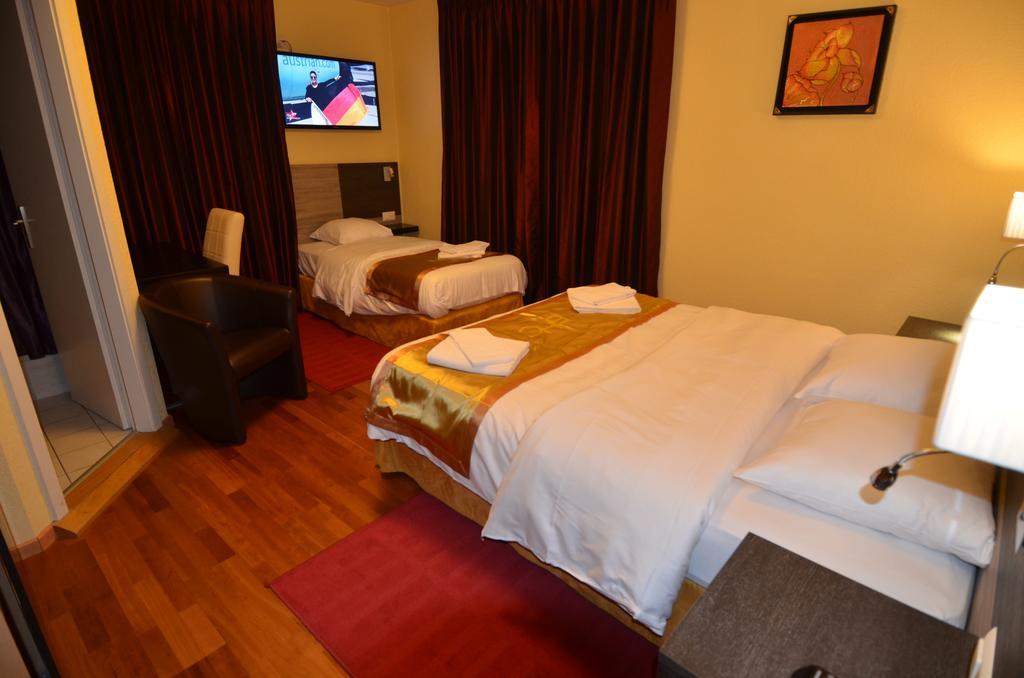 Beausite Hotel Crissier Szoba fotó