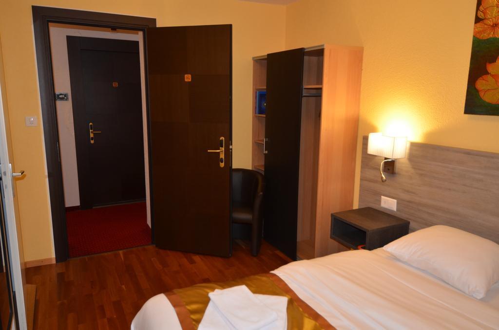 Beausite Hotel Crissier Szoba fotó