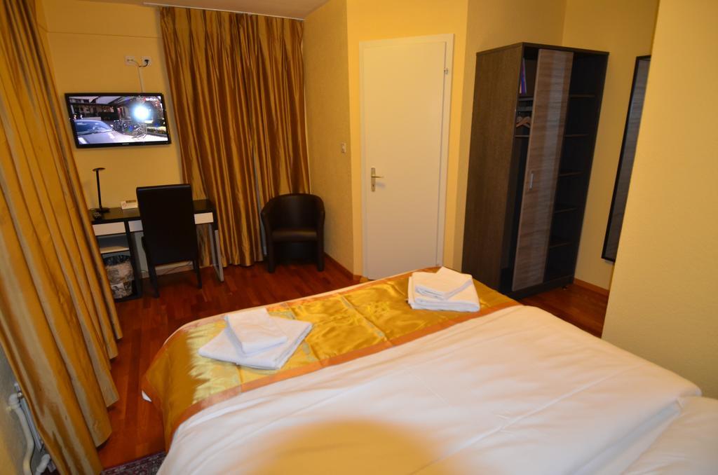 Beausite Hotel Crissier Szoba fotó