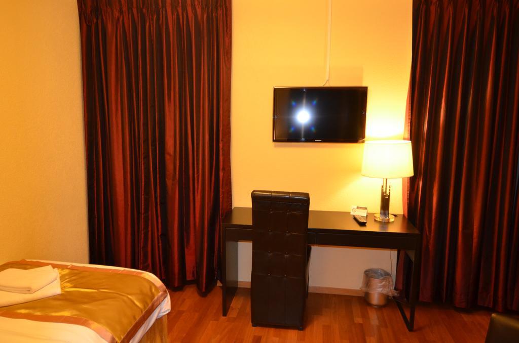Beausite Hotel Crissier Szoba fotó